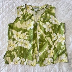 VTG Pineapple Moon Floral Button Tank Top